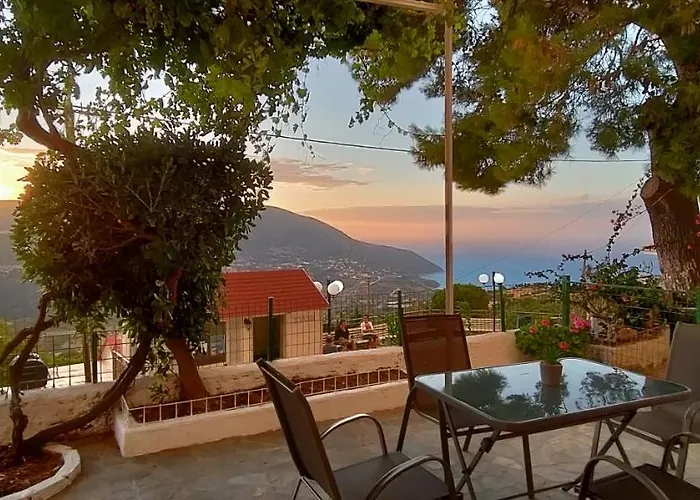 Golden Sunset 度假居 *